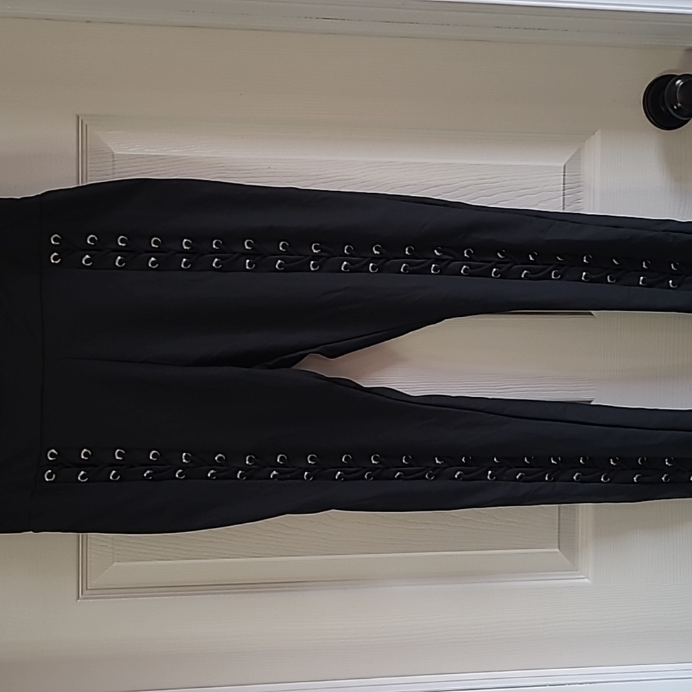 LG killstar leggings